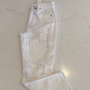 American Eagle White Distressed Mom Jeans New 4 Regular